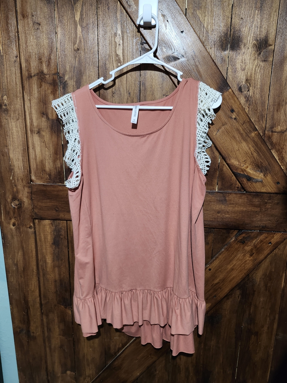 Zenana Outfitters Peach Sleeveless Ruffle Tank with Cream Crochet Trim